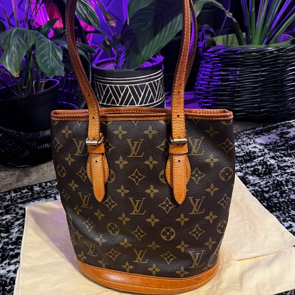 Authentic Petite Louis Vuitton Monogram Bucket Bag - image 2